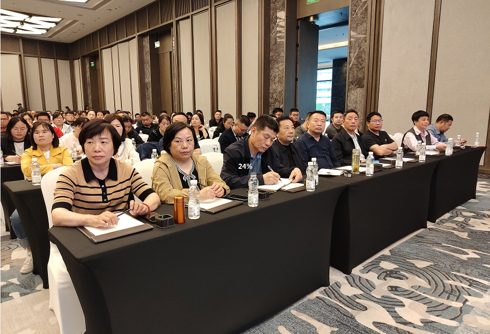徐州市工程造價(jià)行業(yè)協(xié)會(huì)工程造價(jià)專(zhuān)家講座順利舉行